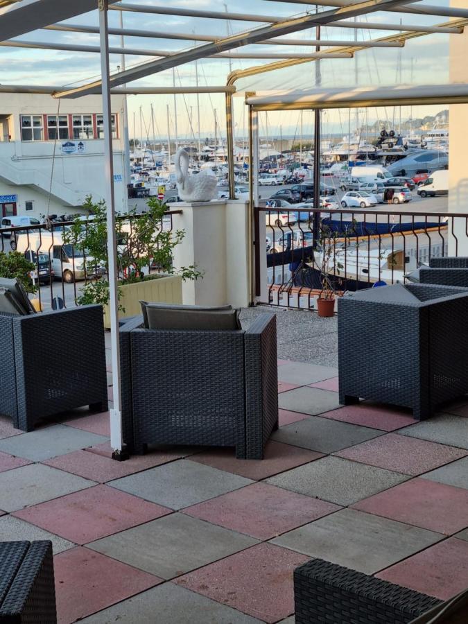 לאווניה Albergo Stella Di Mare מראה חיצוני תמונה