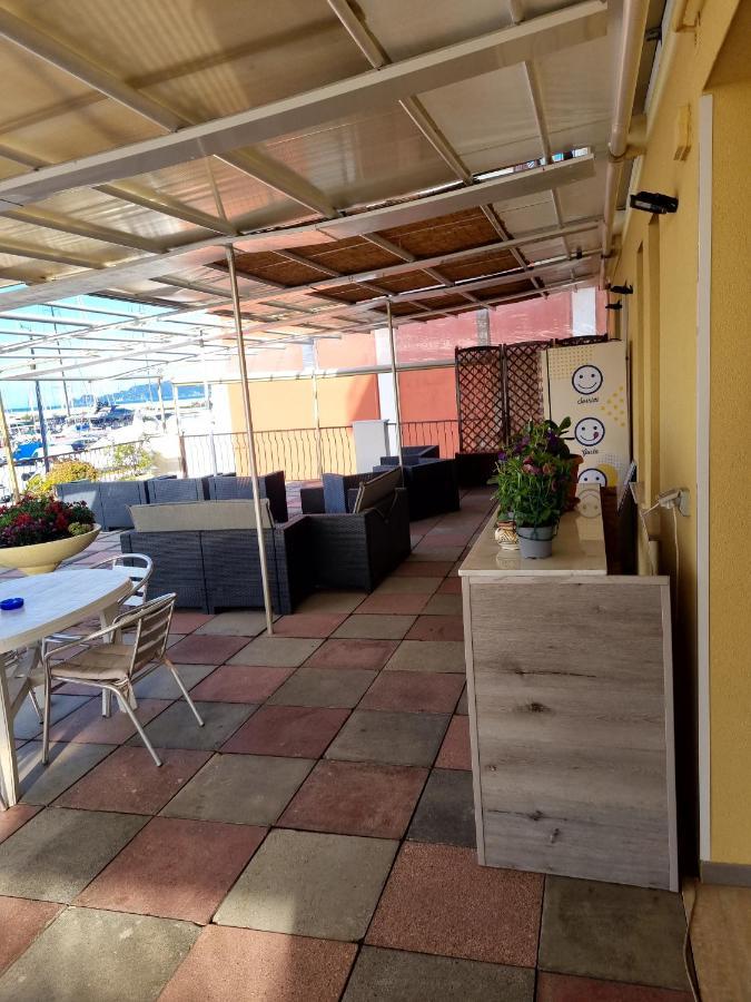 לאווניה Albergo Stella Di Mare מראה חיצוני תמונה