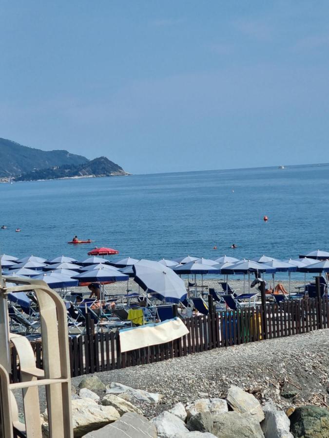 לאווניה Albergo Stella Di Mare מראה חיצוני תמונה